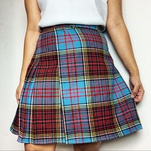 Vintage Clan Laird Plaid Red Wool Pleated Skirt